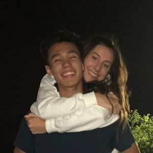 Meet your Posher, Sam